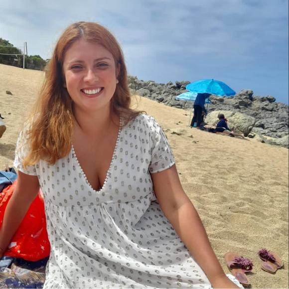 Meet your Posher, Consuelo - Picture 1 of 1